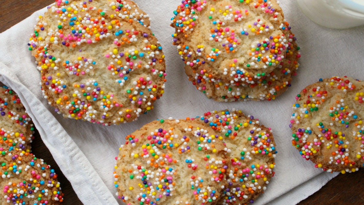 Biscuits au sucre avec nonpareilles